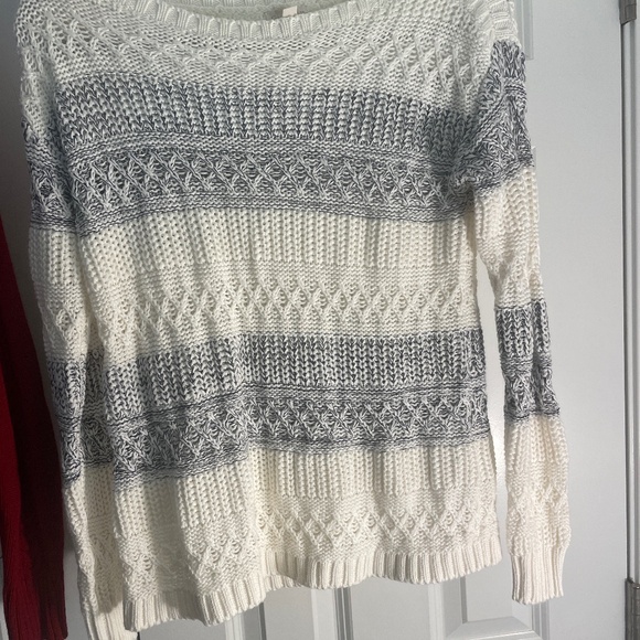 Garnet hill sweater. Worn once excellent condition - Picture 1 of 3
